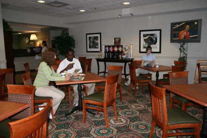 Hampton Inn Danville Restoran gambar